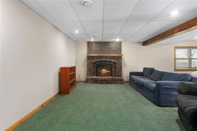 9709 N Harrison Street, Kansas City, MO 64155