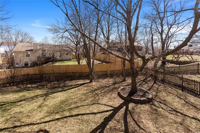 9709 N Harrison Street, Kansas City, MO 64155