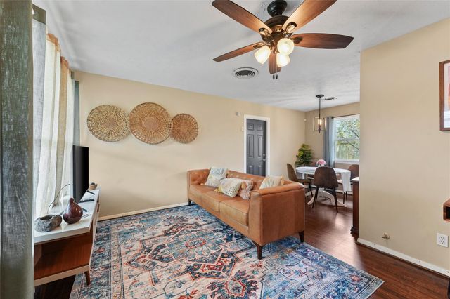 10355 Duncum Street, Houston, TX 77013