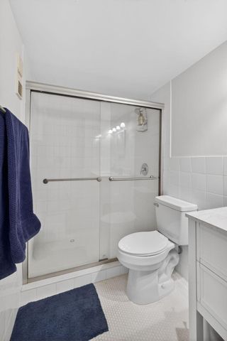 108 Paradise Harbour Boulevard 305, North Palm Beach, FL 33408