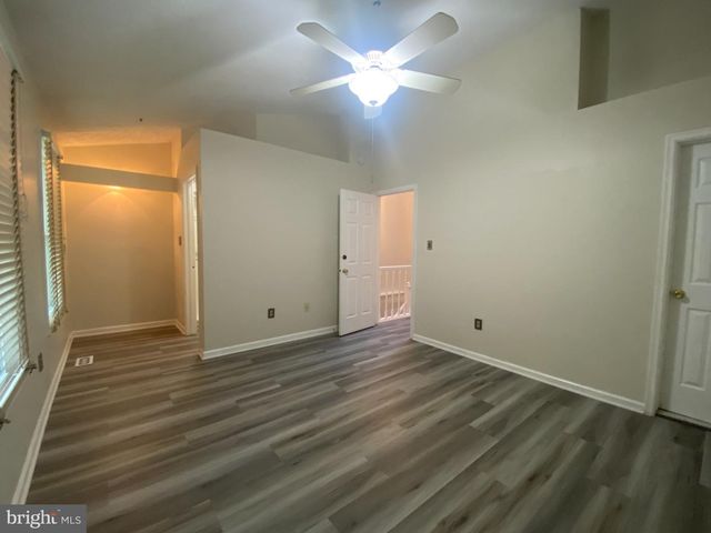 19201 CROSS RIDGE DR, Germantown, MD 20874