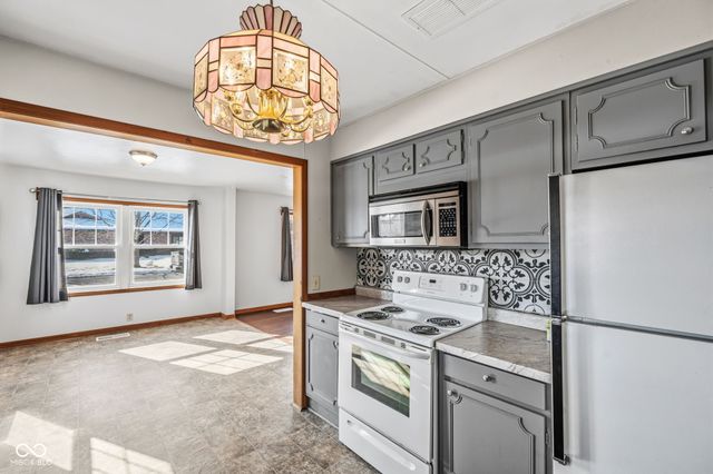 2020 Morton Street, Terre Haute, IN 47802