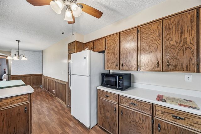 5918 Sharon Lane NW, Cedar Rapids, IA 52405