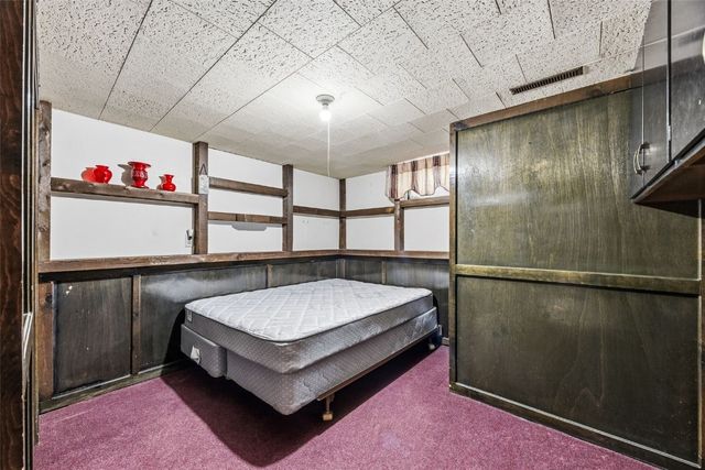 5918 Sharon Lane NW, Cedar Rapids, IA 52405