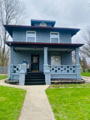522 S 3rd Street, Rochelle, IL 61068