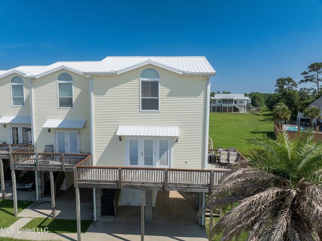 800 W Beach Boulevard, Long Beach, MS 39560