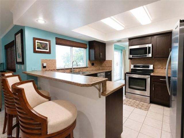 1709 SE 44th ST, Cape Coral, FL 33904