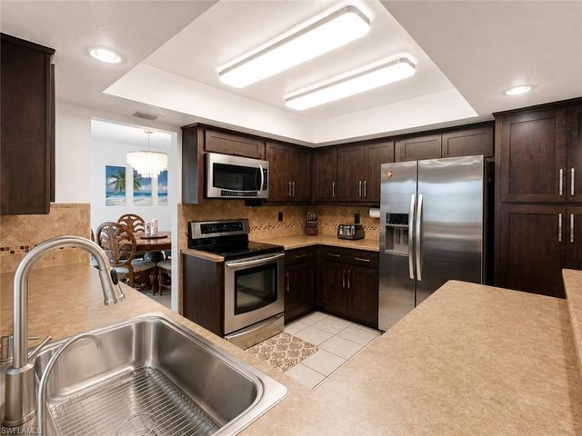 1709 SE 44th ST, Cape Coral, FL 33904