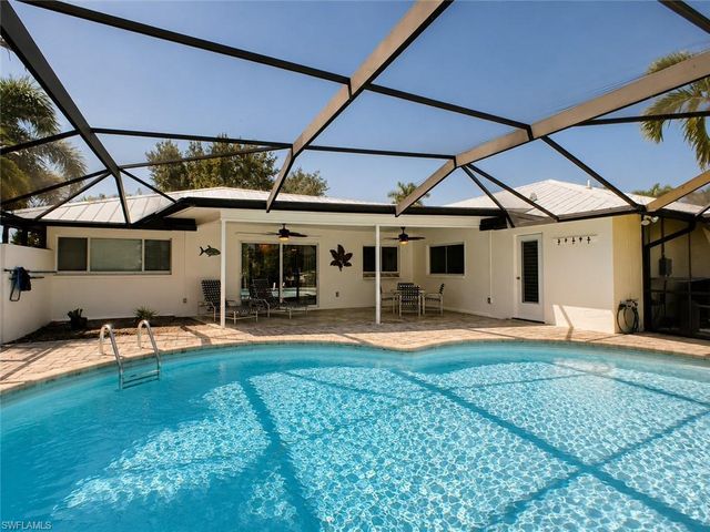 1709 SE 44th ST, Cape Coral, FL 33904