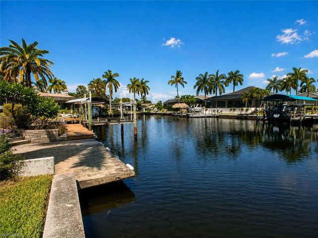 1709 SE 44th ST, Cape Coral, FL 33904