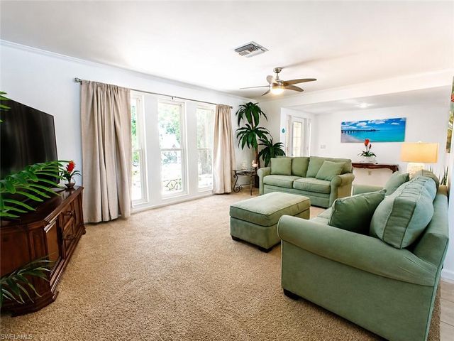 1709 SE 44th ST, Cape Coral, FL 33904