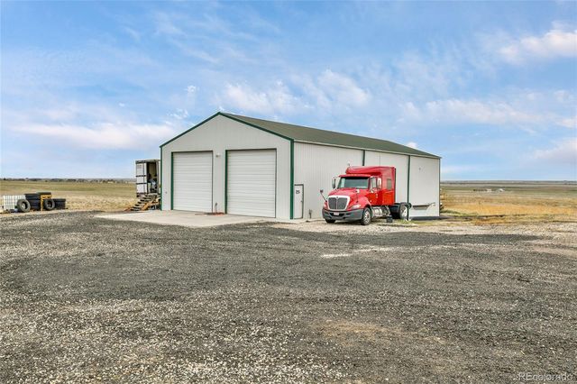 1632 S County Road 137, Bennett, CO 80102