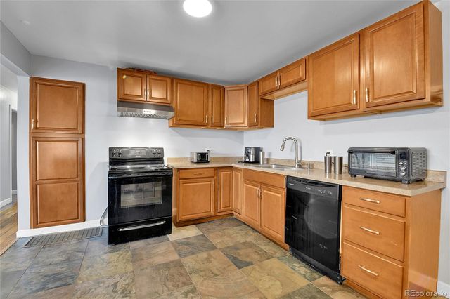 1632 S County Road 137, Bennett, CO 80102