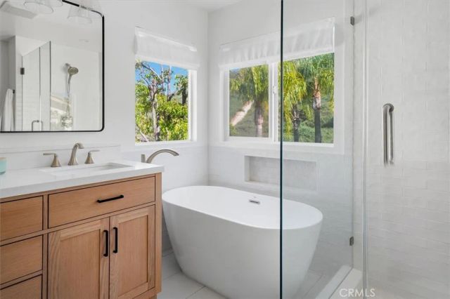 17781 Maplehurst Place, Canyon Country, CA 91387