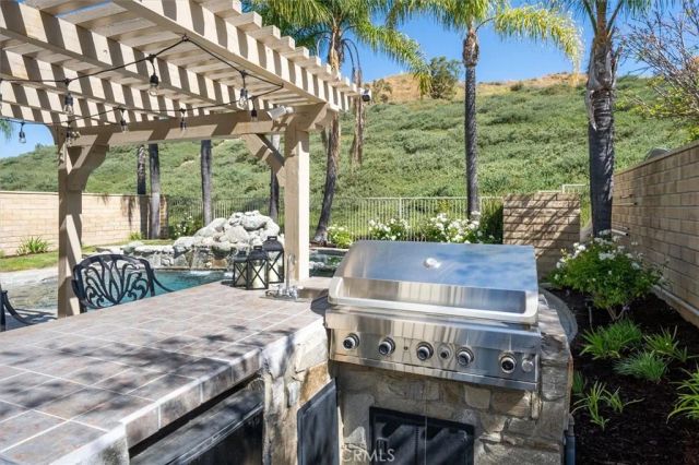 17781 Maplehurst Place, Canyon Country, CA 91387