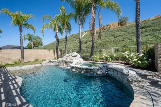17781 Maplehurst Place, Canyon Country, CA 91387