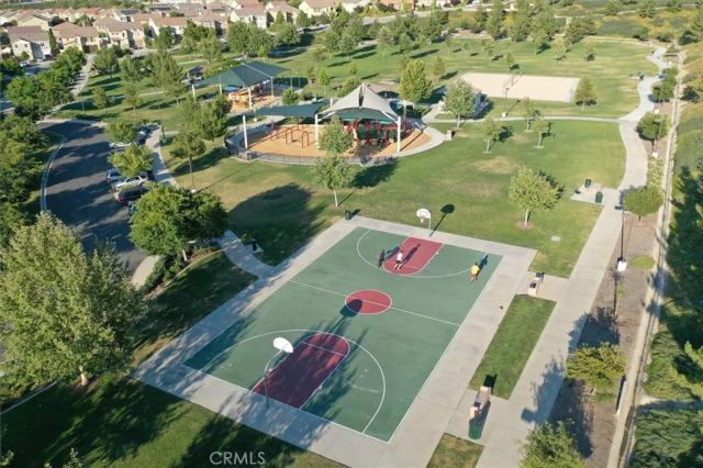 17781 Maplehurst Place, Canyon Country, CA 91387