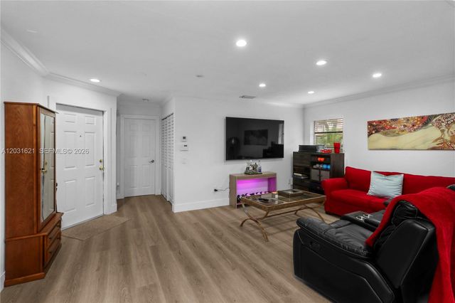 15240 SW 45th Terrace 54H, Miami, FL 33185
