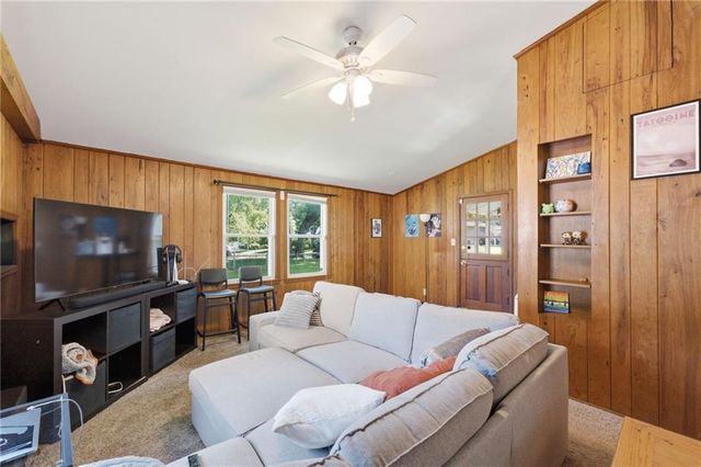 1000 W 84th Street, Kansas City, MO 64114