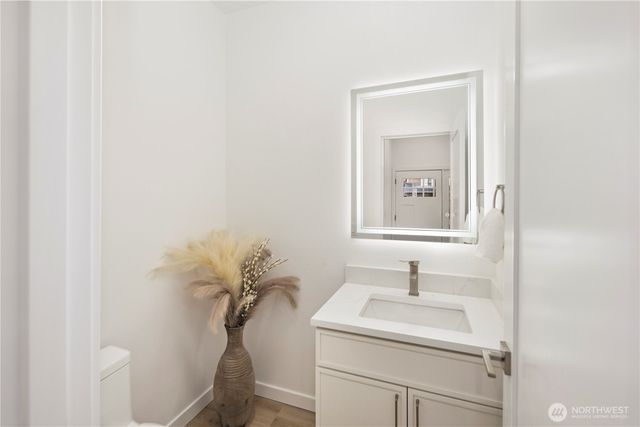 15604 48th Pl W, Edmonds, WA 98026