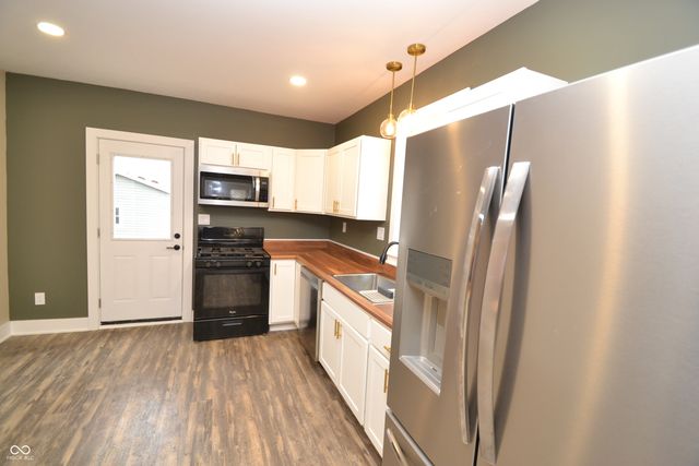 465 N West Street, Tipton, IN 46072