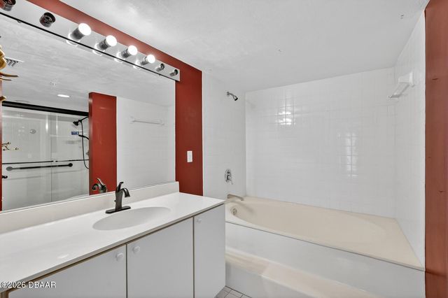 1 John Anderson Dr Apt 515, Ormond Beach, FL 32176