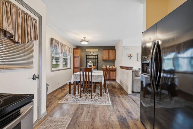1213 Adrian Boulevard, Fort Atkinson, WI 53538