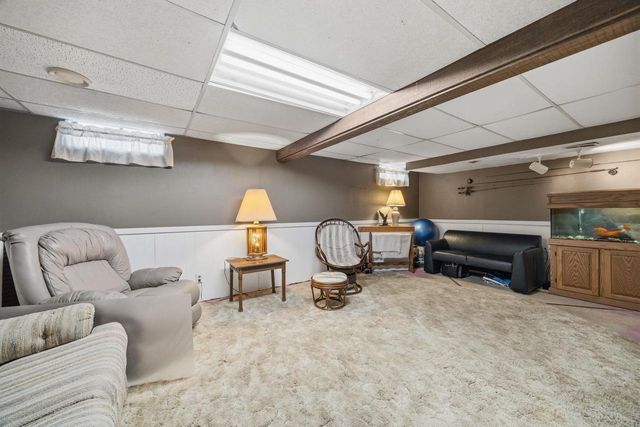 1213 Adrian Boulevard, Fort Atkinson, WI 53538