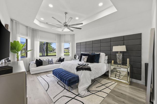 10432 N LAGO VISTA Circle, Parkland, FL 33076