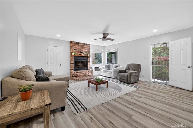 4323 Knoxville, Lakewood, CA 90713