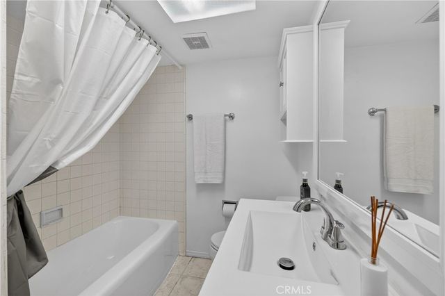 4323 Knoxville, Lakewood, CA 90713