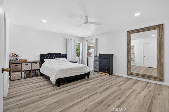 4323 Knoxville, Lakewood, CA 90713