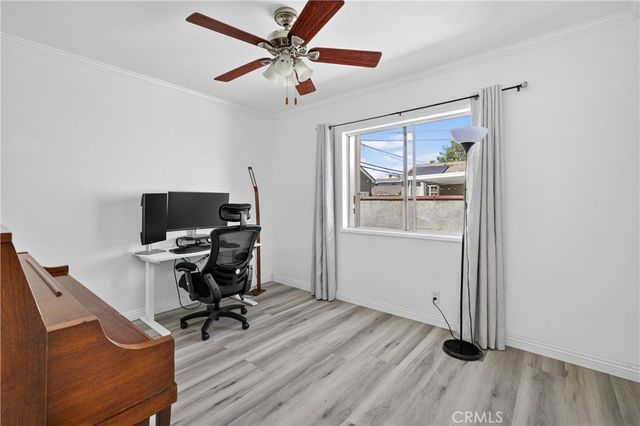 4323 Knoxville, Lakewood, CA 90713