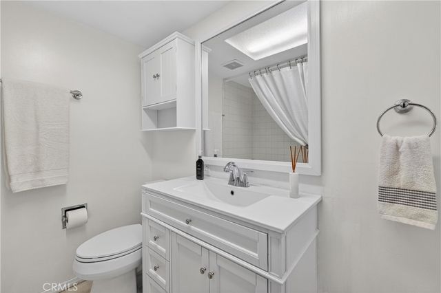 4323 Knoxville, Lakewood, CA 90713