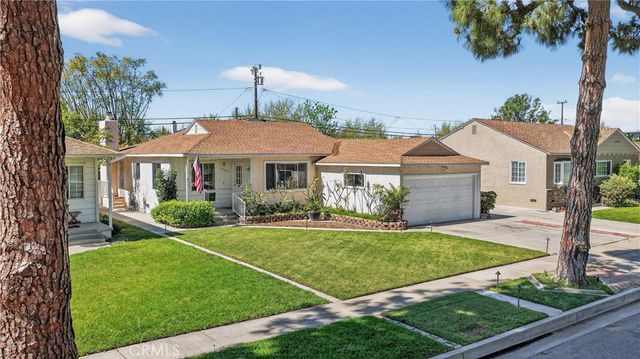 4323 Knoxville, Lakewood, CA 90713
