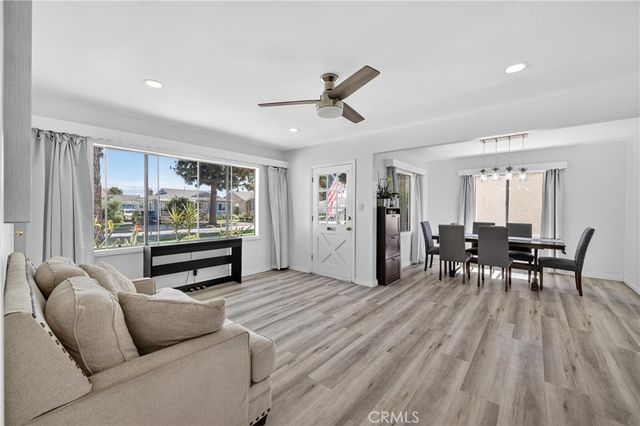 4323 Knoxville, Lakewood, CA 90713