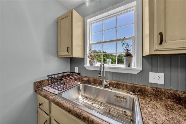 351 Old Prospect Rd, Woodbury, TN 37190