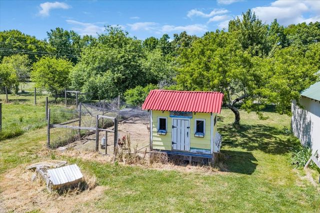351 Old Prospect Rd, Woodbury, TN 37190