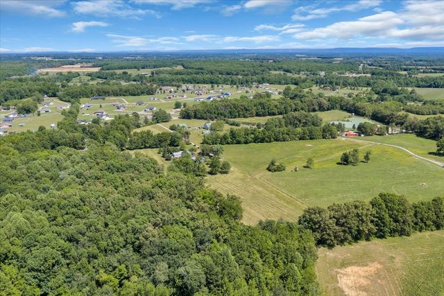 351 Old Prospect Rd, Woodbury, TN 37190