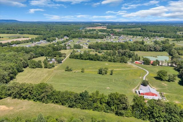 351 Old Prospect Rd, Woodbury, TN 37190