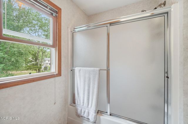 119 Sandbury Court, Holland, OH 43528