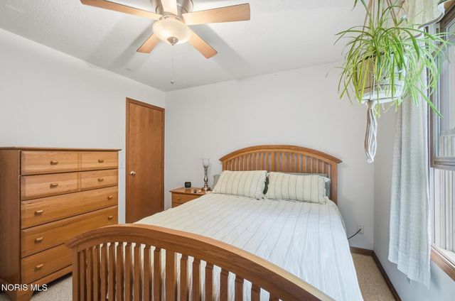 119 Sandbury Court, Holland, OH 43528