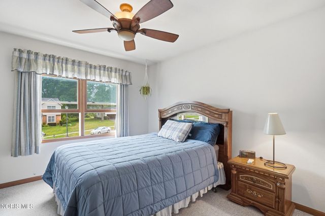 119 Sandbury Court, Holland, OH 43528