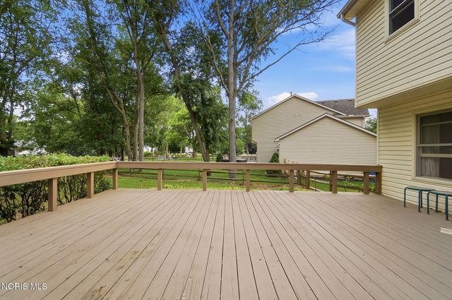 119 Sandbury Court, Holland, OH 43528