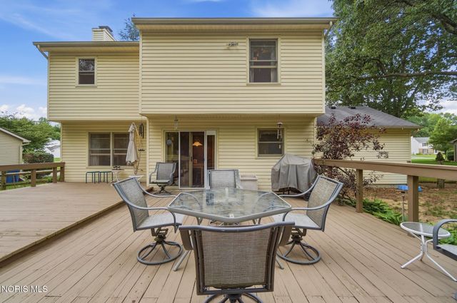 119 Sandbury Court, Holland, OH 43528