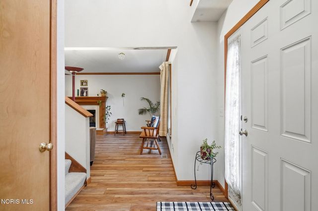 119 Sandbury Court, Holland, OH 43528