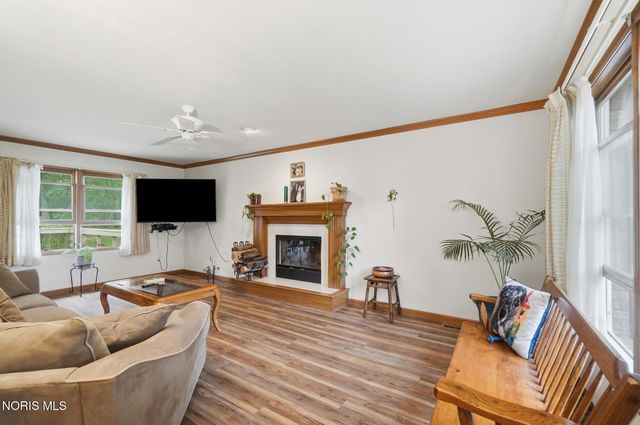 119 Sandbury Court, Holland, OH 43528