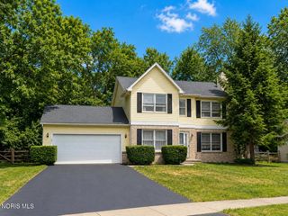119 Sandbury Court, Holland, OH 43528