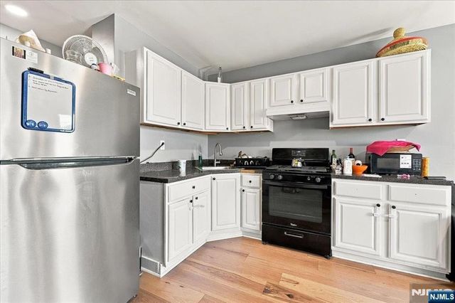 363 Forrest Street, Jersey City, NJ 07304