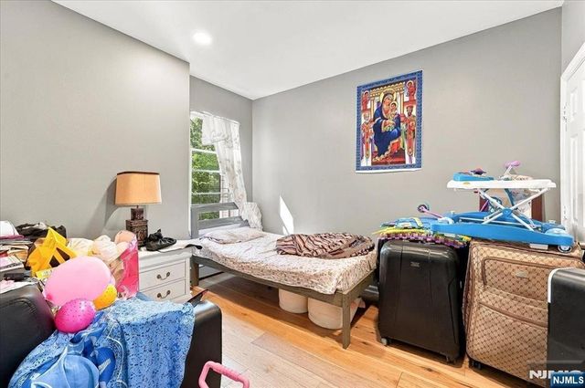 363 Forrest Street, Jersey City, NJ 07304
